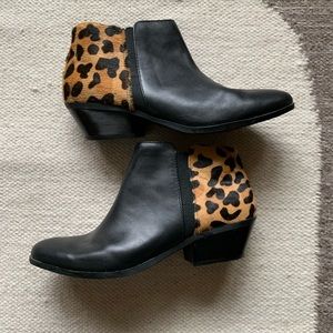 Half black leather half leopard skin booties!